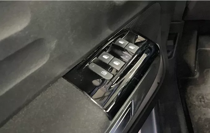 CITROEN C3 PureTech 110 S&S EAT6 Shine Pack photo 20 2129006