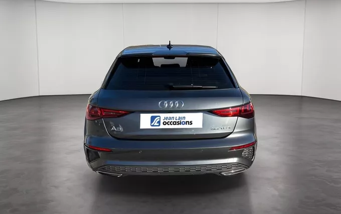 AUDI A3 Sportback 35 TFSI Mild Hybrid 150 S tronic 7 S Line extérieur arrière 213671