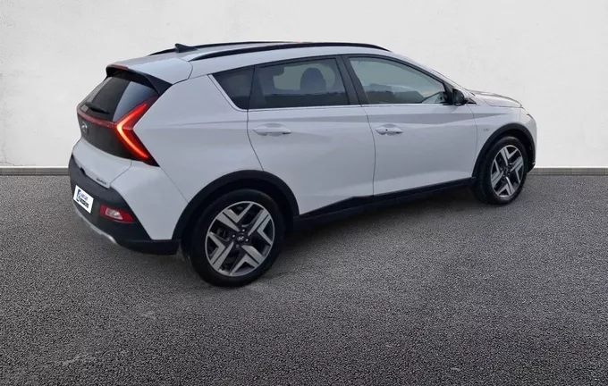 HYUNDAI BAYON 1.0 T-GDi 100 Hybrid 48V Creative extérieur trois quart arrière droit 14117