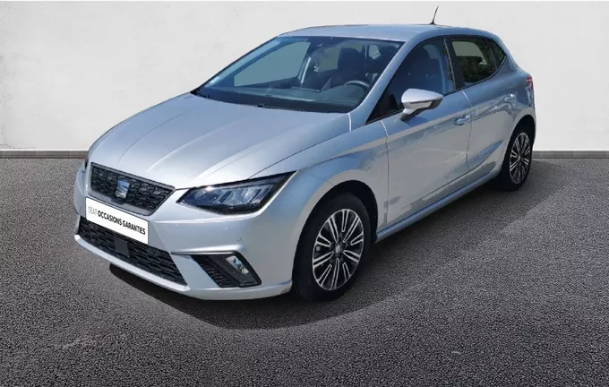 SEAT IBIZA 1.0 TSI 95 ch S/S BVM5 Urban extérieur trois quart avant gauche 460512