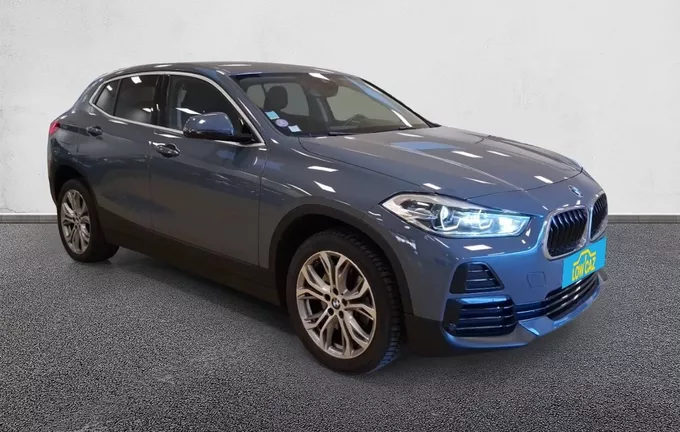 BMW X2 sDrive 20i 178 ch DKG7 Business Design extérieur trois quart avant droit 212880