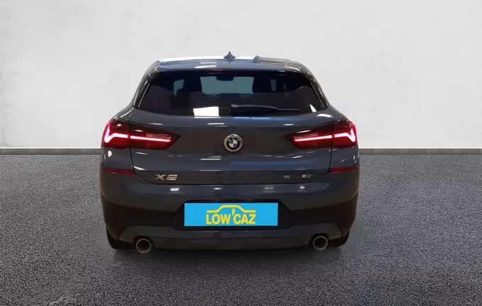 BMW X2 sDrive 20i 178 ch DKG7 Business Design extérieur arrière 212880
