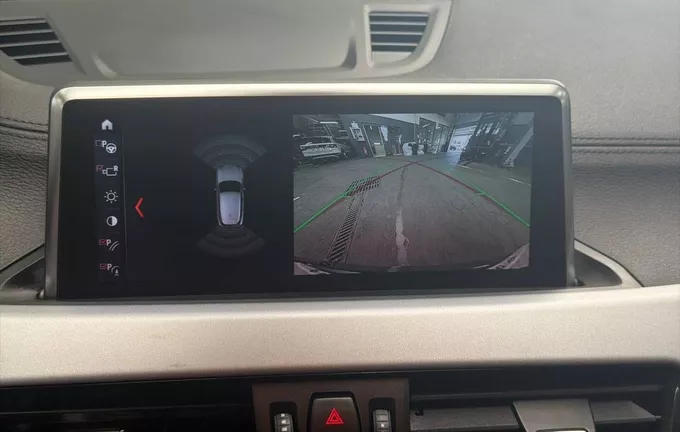 BMW X2 sDrive 20i 178 ch DKG7 Business Design photo 14 213005