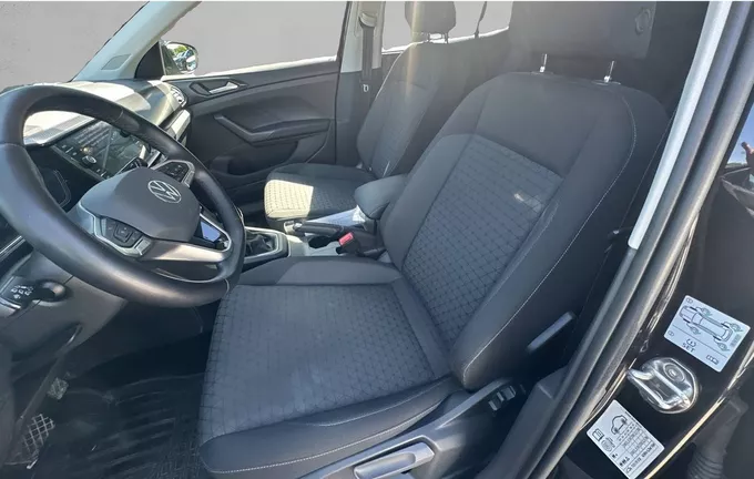 VOLKSWAGEN T-CROSS 1.0 TSI 110 Start/Stop DSG7 Life Plus extérieur trois quart arrière droit 2127009