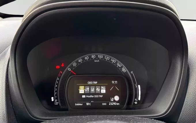 TOYOTA AYGO X 1.0 VVT-i 72 Dynamic photo 17 1103969