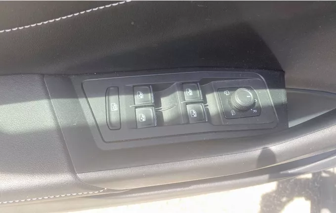 VOLKSWAGEN T-ROC 1.5 TSI EVO 150 Start/Stop DSG7 Style photo 17 2128137