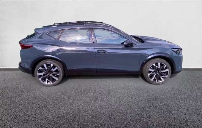CUPRA FORMENTOR eHybrid 272 ch DSG6 VZ extérieur côté droit 0662