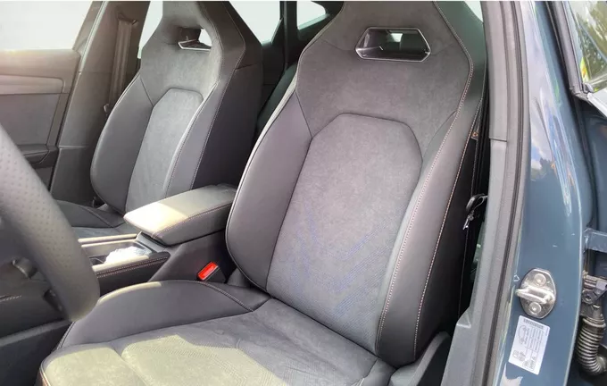 CUPRA FORMENTOR eHybrid 272 ch DSG6 VZ extérieur trois quart arrière droit 0662