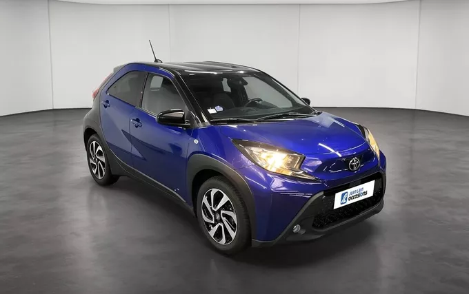 TOYOTA AYGO X 1.0 VVT-i 72 Design extérieur trois quart avant droit 1104009