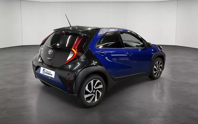 TOYOTA AYGO X 1.0 VVT-i 72 Design extérieur trois quart arrière droit 1104009