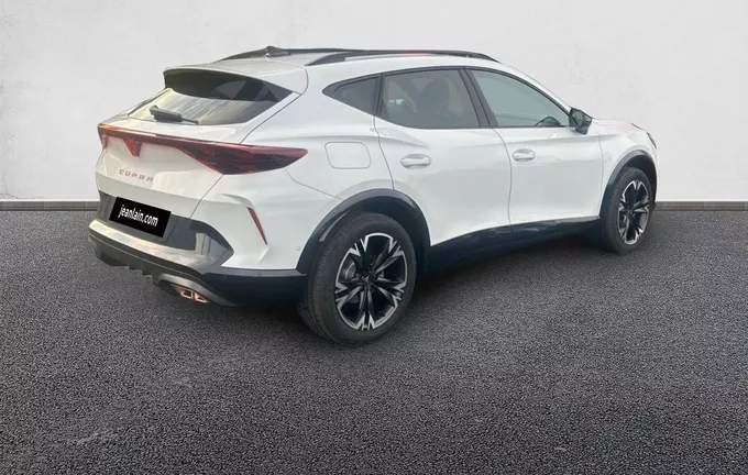 CUPRA FORMENTOR eHybrid 204 ch DSG6 V extérieur trois quart arrière droit 3275
