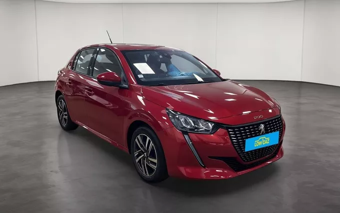 PEUGEOT 208 BlueHDi 100 S&S BVM6 Allure extérieur trois quart avant droit 213647