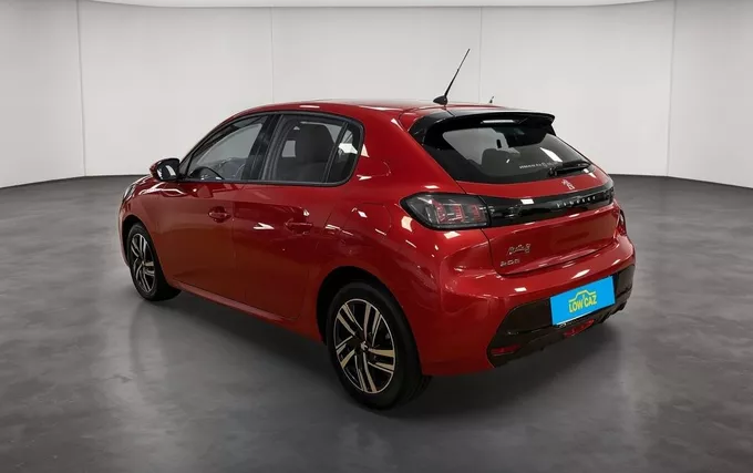 PEUGEOT 208 BlueHDi 100 S&S BVM6 Allure extérieur trois quart arrière gauche 213647