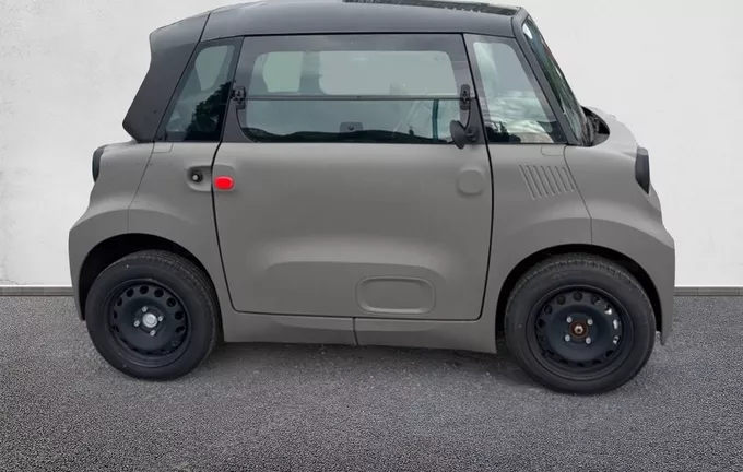 CITROEN AMI AMI extérieur côté droit 946515