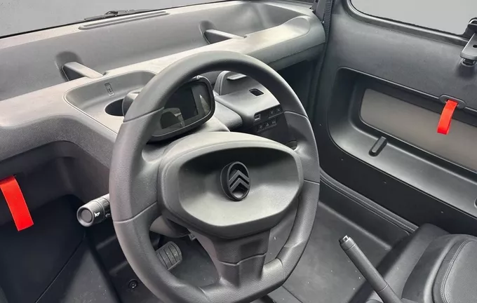 CITROEN AMI AMI extérieur côté gauche 946515