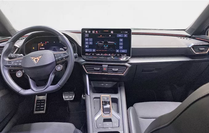 CUPRA FORMENTOR 1.5 eTSI Hybrid 150 ch DSG7 V extérieur trois quart avant droit 2130466