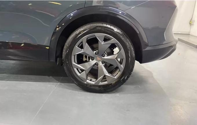 CUPRA FORMENTOR 1.5 eTSI Hybrid 150 ch DSG7 V photo 12 2130466
