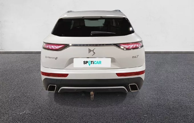 DS DS7 CROSSBACK Hybride E-Tense 300 EAT8 4x4 Grand Chic extérieur trois quart arrière droit 945568