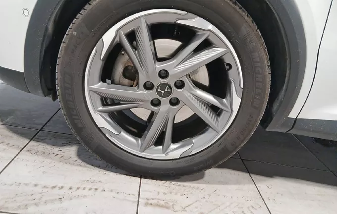 DS DS7 CROSSBACK Hybride E-Tense 300 EAT8 4x4 Grand Chic photo 13 945568