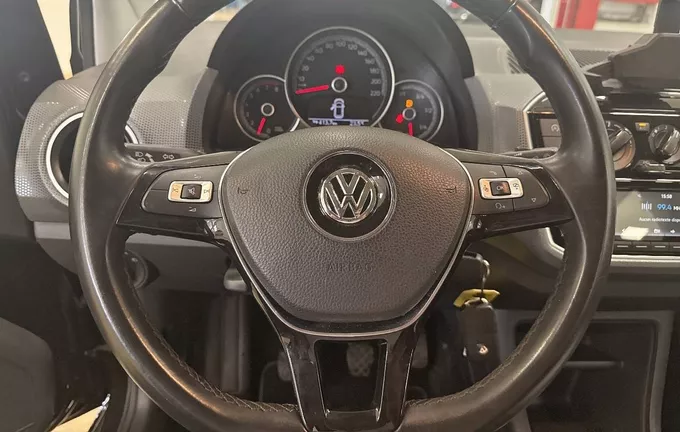 VOLKSWAGEN UP 1.0 60 BlueMotion Technology BVM5 Up! Connect photo 12 213424