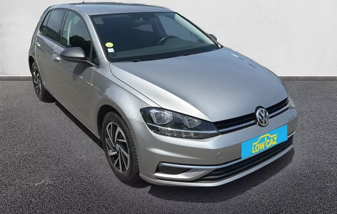 VOLKSWAGEN GOLF 1.6 TDI 115 FAP DSG7 Connect extérieur trois quart avant droit 213210