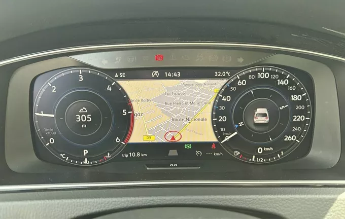 VOLKSWAGEN GOLF 1.6 TDI 115 FAP DSG7 Connect photo 12 213210