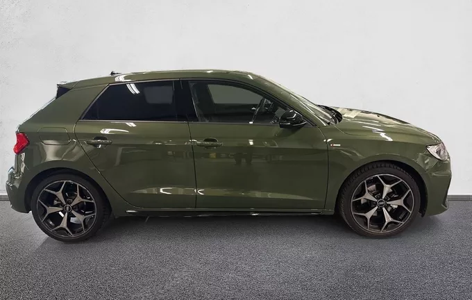 AUDI A1 Sportback 35 TFSI 150 ch S tronic 7 S Line Plus extérieur côté droit 2123837