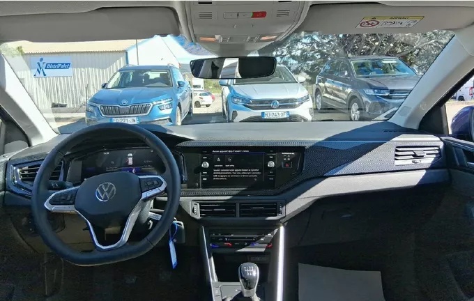 VOLKSWAGEN POLO 1.0 TSI 116 S&S DSG7 R-Line Edition extérieur trois quart avant droit 5834