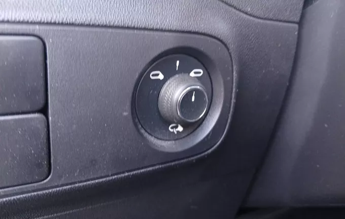 CITROEN C3 BlueHDi 100 S&S BVM6 Societe Feel Business photo 21 3013034