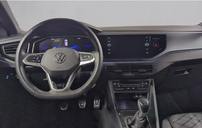VOLKSWAGEN POLO 1.0 TSI 95 S&S BVM5 R-Line Edition extérieur trois quart avant droit 2120705