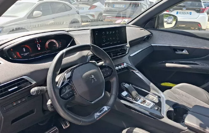 PEUGEOT 3008 Puretech 130ch S&S EAT8 photo 11 2128904
