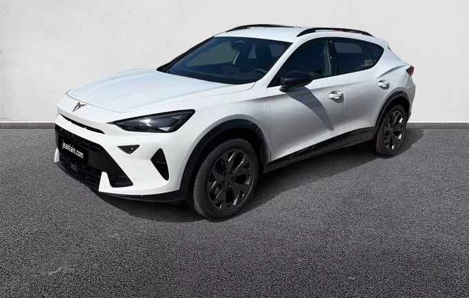 CUPRA FORMENTOR 1.5 eTSI Hybrid 150 ch DSG7 V extérieur trois quart avant gauche 1117