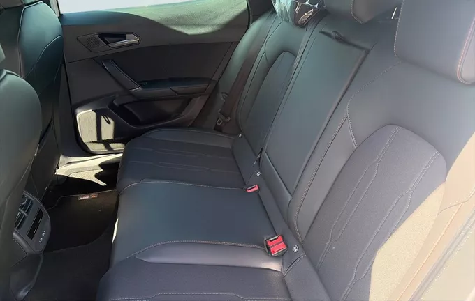 CUPRA FORMENTOR 1.5 eTSI Hybrid 150 ch DSG7 V photo 17 1117