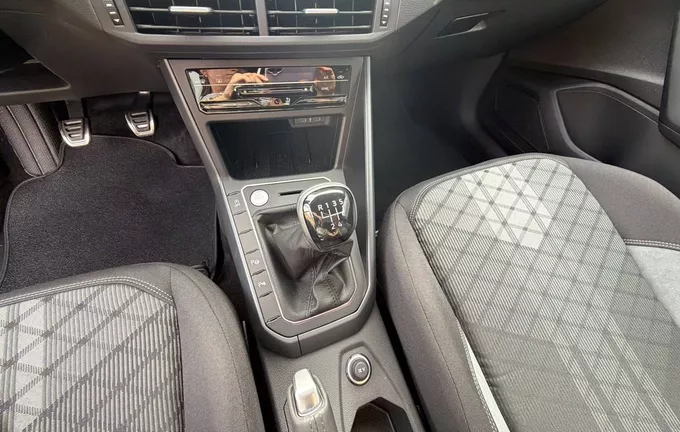 VOLKSWAGEN POLO 1.0 TSI 95 S&S BVM5 R-Line Edition photo 13 6129