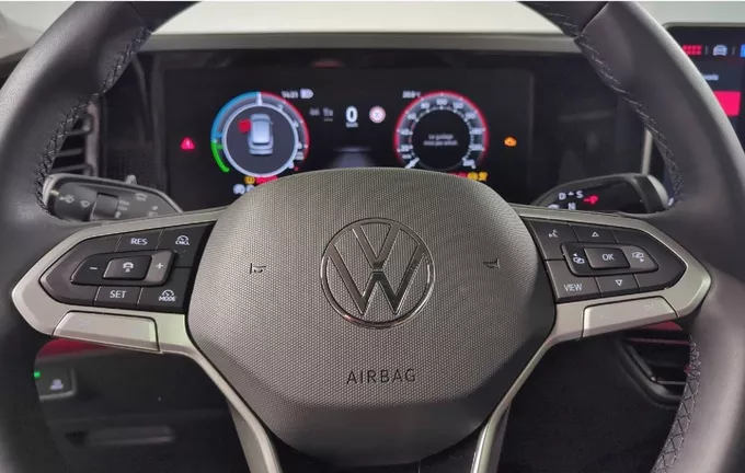 VOLKSWAGEN TIGUAN 1.5 eHybrid 204ch DSG6 VW Edition photo 15 2123732