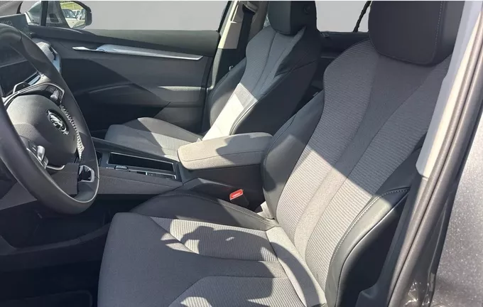 SKODA ENYAQ 85x Element extérieur trois quart arrière droit 2128276