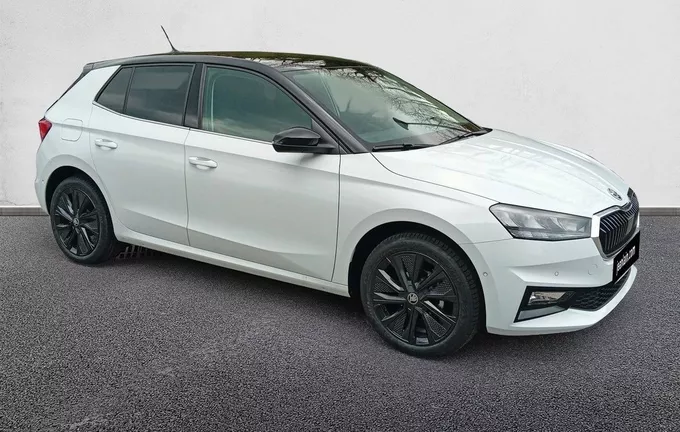 SKODA FABIA 1.0 TSI 95 ch EVO 2 BVM5 Clever Edition extérieur trois quart avant droit 3044