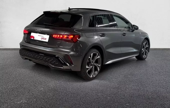 AUDI A3 Sportback TFSI Mild Hybrid 150 S tronic 7 S line extérieur trois quart arrière droit 2128951