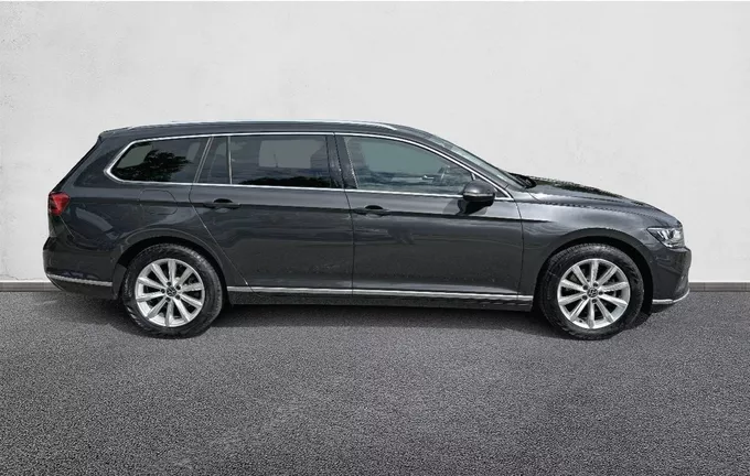 VOLKSWAGEN PASSAT SW 2.0 TDI 190 DSG7 4Motion Lounge extérieur côté droit 213063
