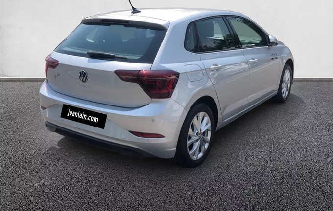 VOLKSWAGEN POLO 1.0 TSI 95 S&S DSG7 Style extérieur trois quart arrière droit 1970