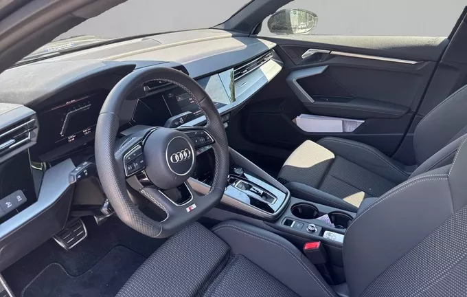 AUDI A3 Sportback TFSI Mild Hybrid 150 S tronic 7 S line photo 11 2127832