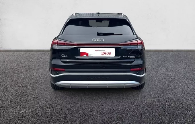 AUDI Q4 E-TRON 45 285 ch 82 kWh quattro S line extérieur arrière 2130758