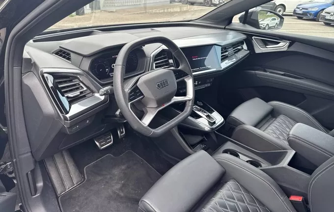 AUDI Q4 E-TRON 45 285 ch 82 kWh quattro S line photo 11 2130758