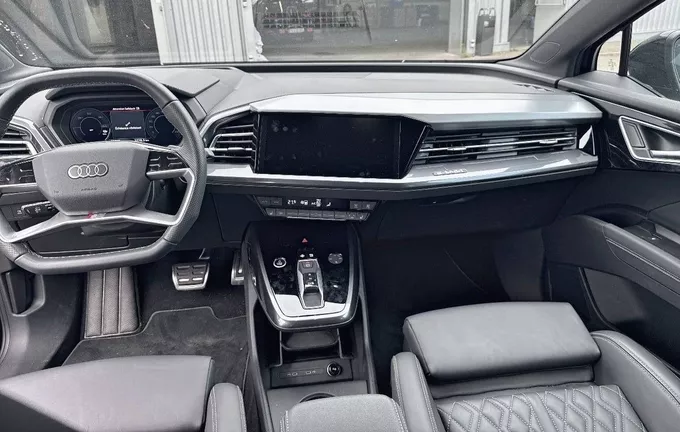AUDI Q4 E-TRON 45 285 ch 82 kWh quattro S line photo 18 2130758