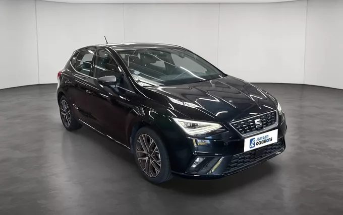 SEAT IBIZA 1.0 TSI 110 ch S/S DSG7 Xcellence extérieur trois quart avant droit 2131761
