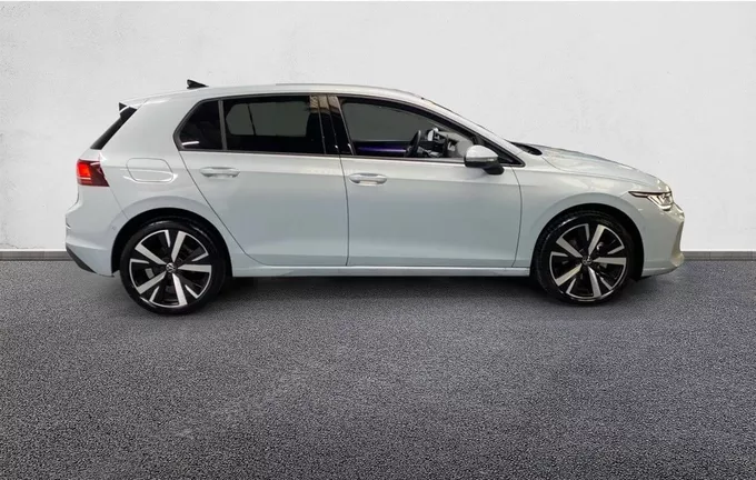 VOLKSWAGEN GOLF 1.5 TSI EVO2 116 BVM6 VW Edition extérieur côté droit 2125667