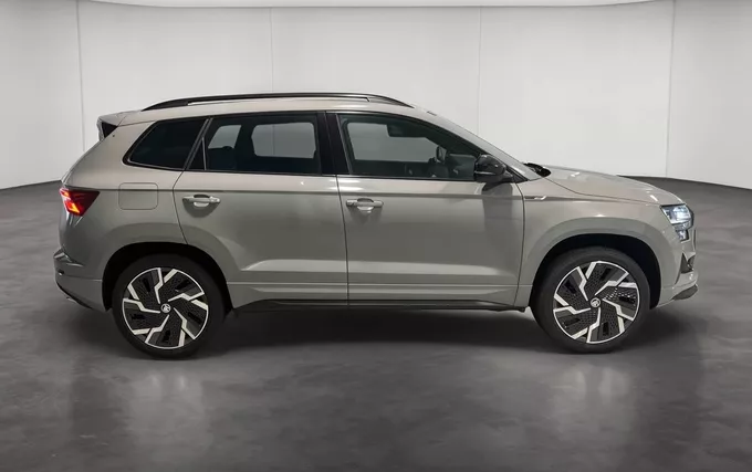 SKODA KAROQ 2.0 TDI 150 ch SCR DSG7 4x4 Sportline extérieur côté droit 2131890