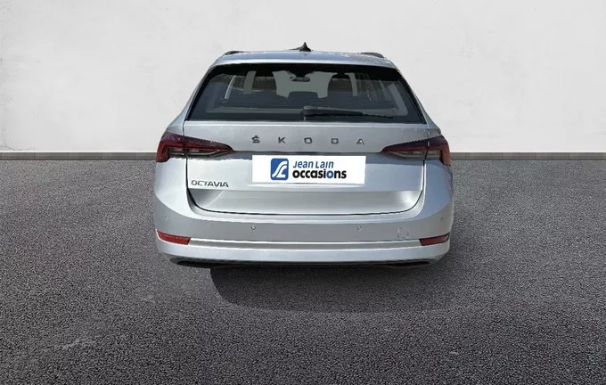SKODA OCTAVIA Combi 2.0 TDI 150 ch DSG7 Business extérieur arrière 560804