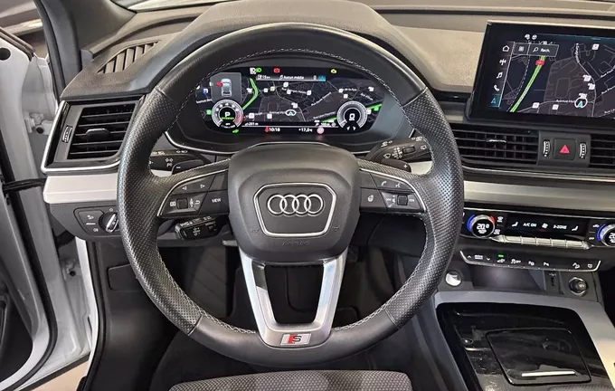 AUDI Q5 Sportback 50 TFSIe 299 S tronic 7 Quattro S line photo 12 2122492