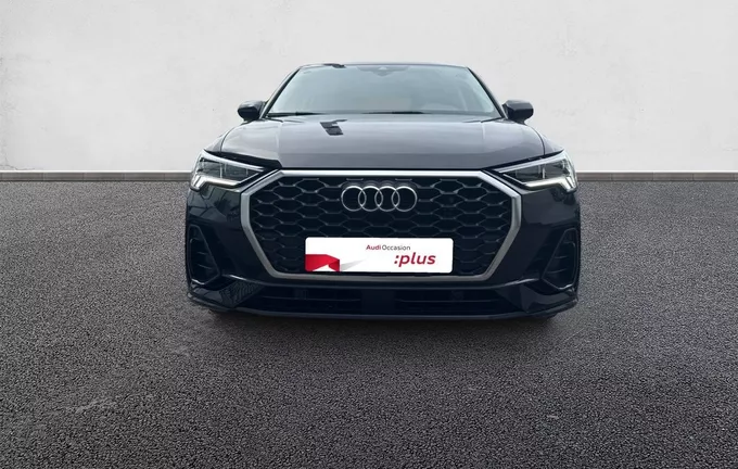 AUDI Q3 Sportback 35 TFSI 150 ch S tronic 7 Business line extérieur avant 3014767